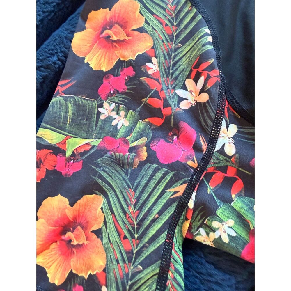 Hurley Women Floral Tropical Rash Guard Short Sleeve UPF Surf Top Black Medium - Picture 4 of 5
